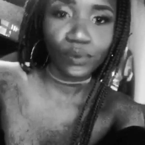 Meet your Posher, Joyce - Picture 1 of 1